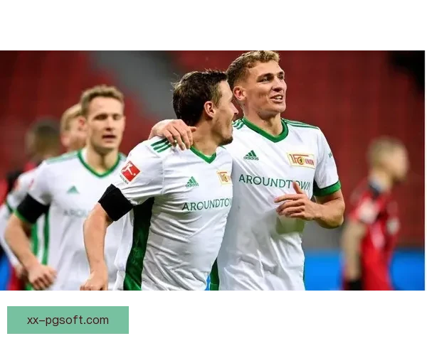 柏林联合防守反击战术的成功实践与关键策略分析